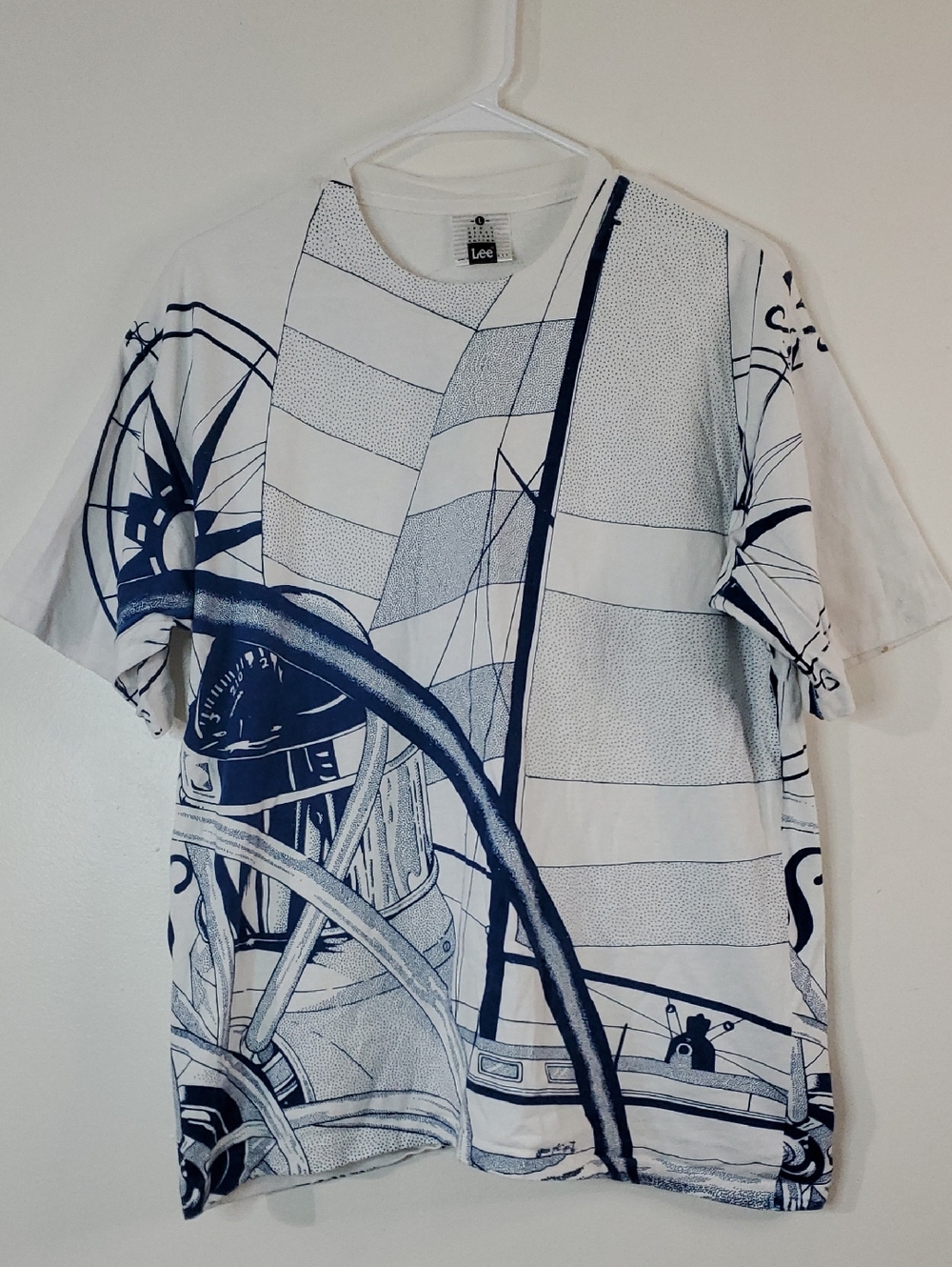 Vintage Lee Men’s White & Navy Nautical Graphic Tee Size Lg Sailor Single Stitch